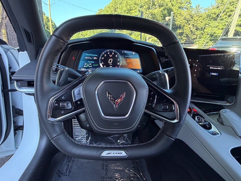 Used 2025 Chevrolet Corvette Z06 RWD image 39