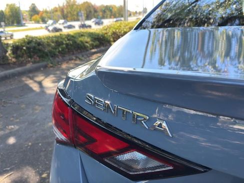 New 2025 Nissan Sentra SR image 14