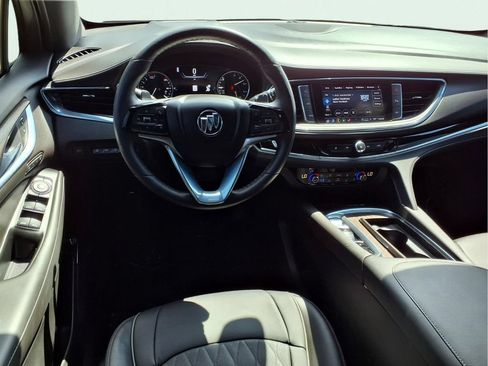 Used 2024 Buick Enclave Avenir w/ Avenir Technology Package AWD/4WD image 7