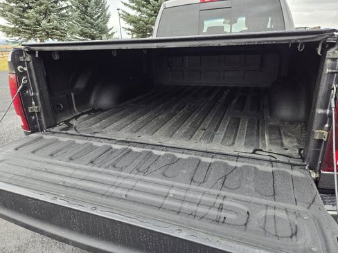 Used 2018 RAM 1500 Sport image 7