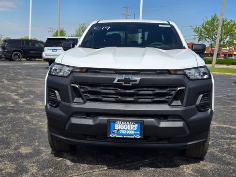 New 2026 Chevrolet Colorado W/T w/ WT Custom Package AWD/4WD image 2