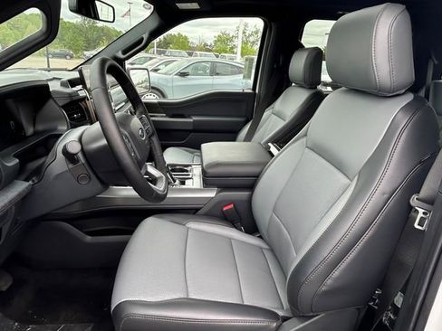 New 2025 Ford F150 Lightning Lariat image 11