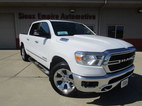 Used 2020 RAM 1500 Big Horn AWD/4WD image 1