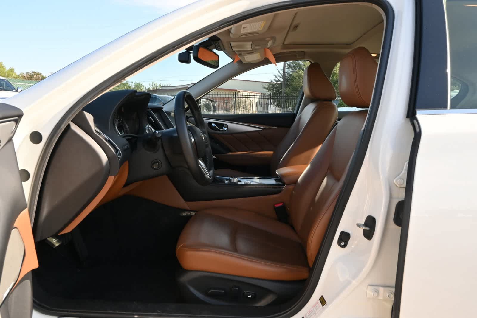 Certified 2023 INFINITI Q50 Luxe w/ Cargo Package RWD image 17