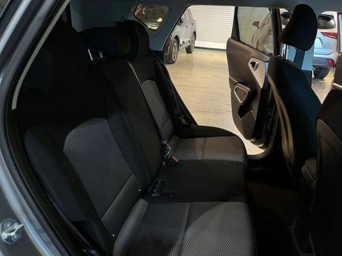 Used 2025 Kia Soul LX w/ LX Technology Package FWD image 36