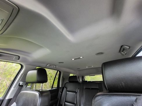 Used 2015 Chevrolet Tahoe LT AWD/4WD image 25