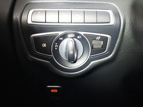 Used 2019 Mercedes-Benz GLC 43 AMG 4MATIC image 43