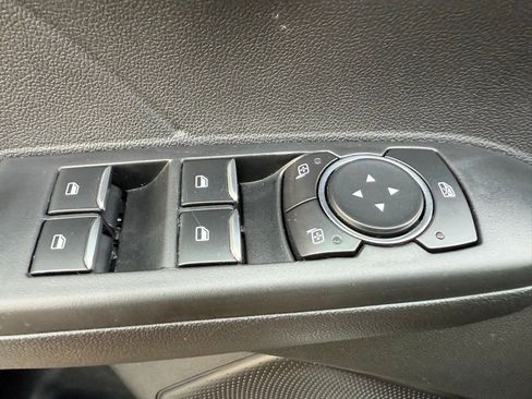 Certified 2022 Ford Escape SE w/ SE Sport Appearance Package image 20