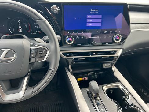 Used 2026 Lexus RX 350 Premium w/ Convenience Package FWD image 17