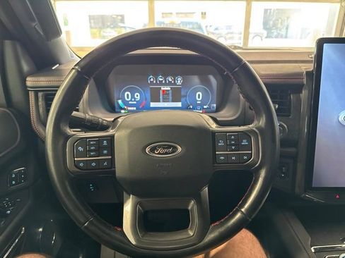 Used 2023 Ford Expedition Limited RWD image 21
