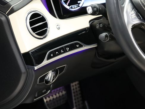 Used 2015 Mercedes-Benz S 63 AMG 4MATIC Sedan image 22