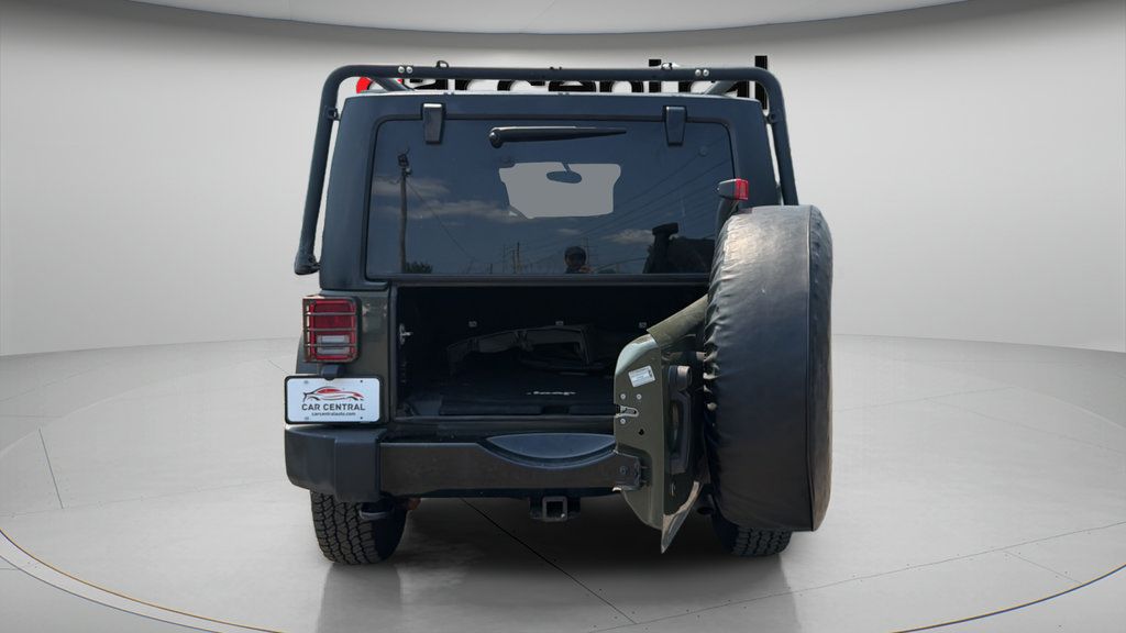 Used 2015 Jeep Wrangler Unlimited Sport AWD/4WD image 11
