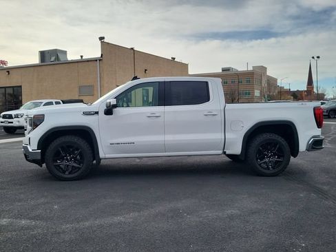 Used 2025 GMC Sierra 1500 SLE w/ X31 Off-Road Package AWD/4WD image 6