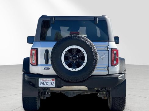 Used 2023 Ford Bronco Badlands AWD/4WD image 5