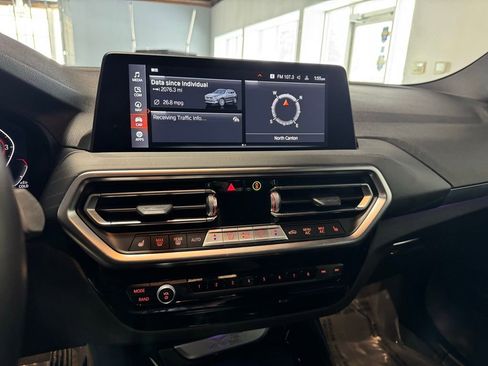 Used 2024 BMW X3 xDrive30i image 10