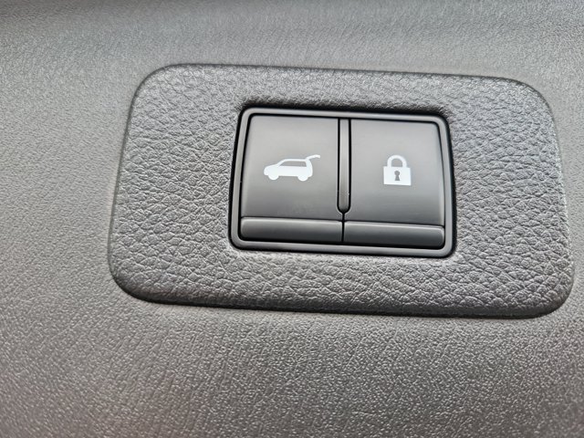 Certified 2023 Nissan Armada SL w/ Midnight Edition Package RWD image 17