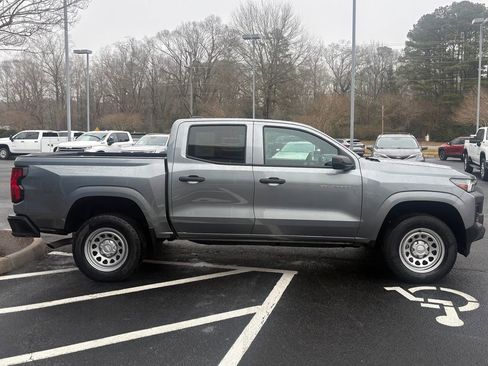 Used 2023 Chevrolet Colorado W/T image 4
