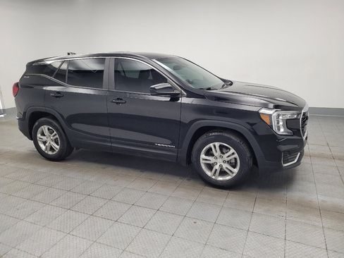 Used 2023 GMC Terrain SLE FWD image 11