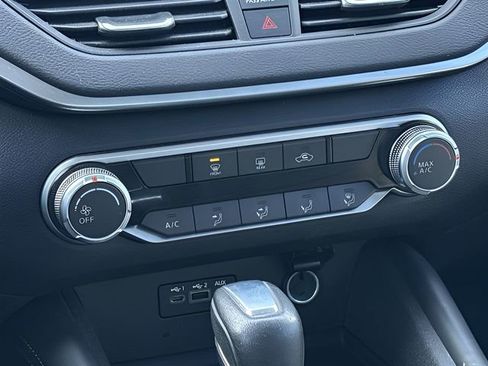 Used 2021 Nissan Altima 2.5 SR image 16