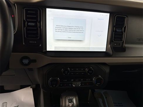 Used 2023 Ford Bronco Wildtrak image 19
