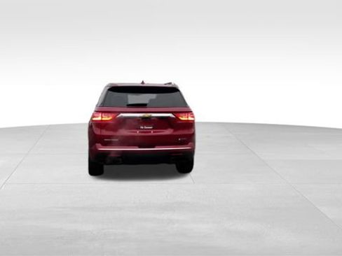 Used 2018 Chevrolet Traverse Premier w/ Driver Confidence II Package image 7