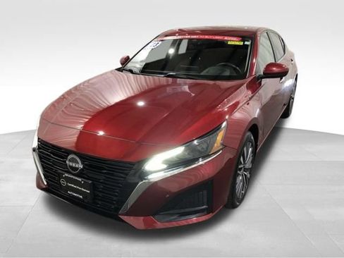 Certified 2023 Nissan Altima 2.5 SV image 22