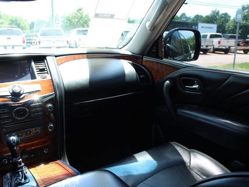Used 2017 INFINITI QX80 2WD w/ Deluxe Technology Package image 15