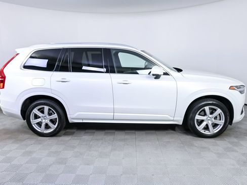 Used 2023 Volvo XC90 B5 Core AWD/4WD image 28