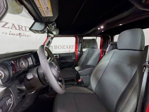 Used 2024 Jeep Gladiator Sport AWD/4WD image 24