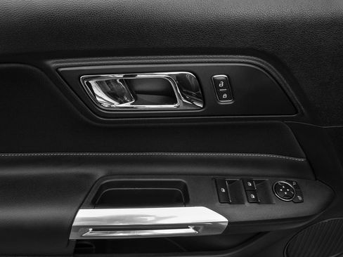 Used 2016 Ford Mustang Convertible w/ Equipment Group 051A image 20