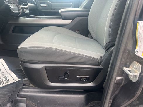 Used 2020 RAM 2500 Big Horn w/ Level 2 Equipment Group image 19