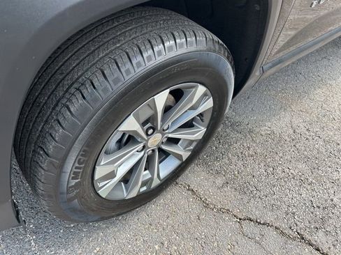 Certified 2025 Chevrolet Equinox LT AWD/4WD image 18