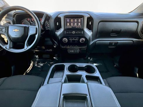 Used 2024 Chevrolet Silverado 1500 Custom image 15