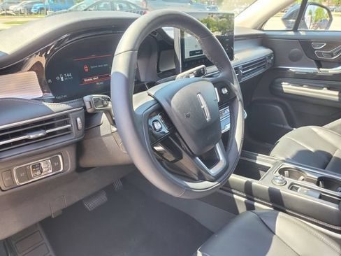 Used 2024 Lincoln Corsair AWD w/ Equipment Group 101A image 12