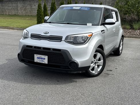 Used 2018 Kia Soul image 5