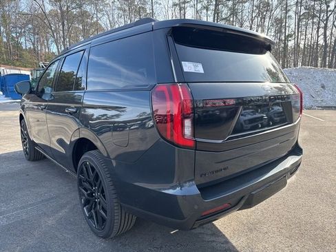 New 2026 Ford Expedition Platinum image 3