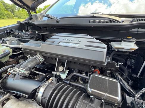 Used 2017 Honda CR-V Touring image 29