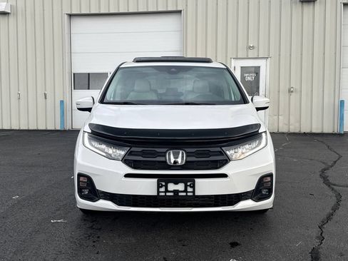 Used 2026 Honda Odyssey EX-L image 2