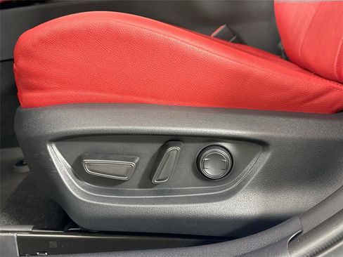 Certified 2025 Toyota Camry XSE image 30