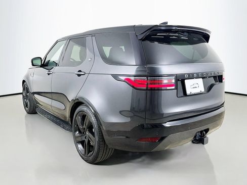 Used 2025 Land Rover Discovery Dynamic SE AWD/4WD image 7