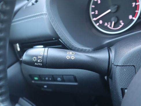 Used 2025 Nissan Sentra SV w/ All-Weather Package image 19