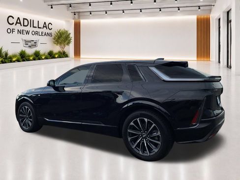 Certified 2025 Cadillac Lyriq Sport w/ LPO, Floor Liner Package RWD image 5