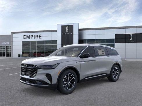 New 2026 Lincoln Nautilus Premier image 1