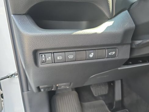Used 2023 Toyota RAV4 XLE w/ Convenience Package AWD/4WD image 27