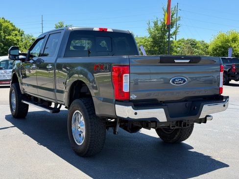 Used 2018 Ford F350 Lariat w/ Chrome Package AWD/4WD image 6