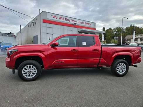 New 2025 Toyota Tacoma SR5 image 6