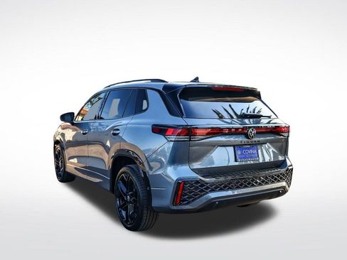 New 2026 Volkswagen Tiguan SE R-Line image 5