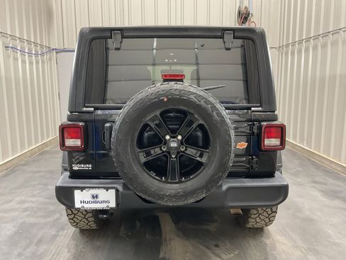 Used 2021 Jeep Wrangler Unlimited Sport image 21