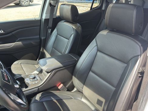 Used 2023 GMC Acadia SLT w/ Elevation Edition FWD image 14