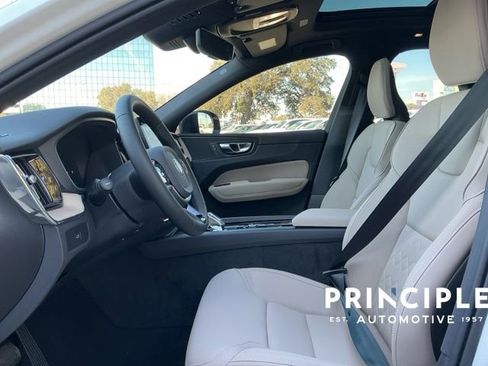 Used 2026 Volvo XC60 B5 Plus w/ Climate Package image 27